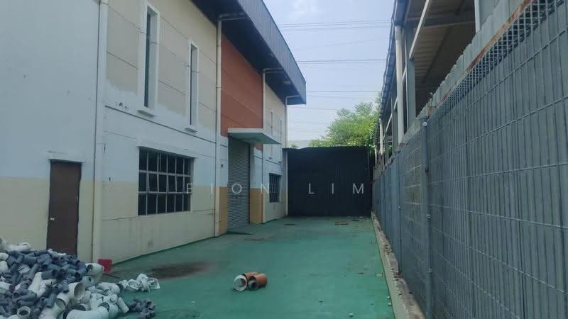 Kilang Berkembar untuk Disewa di Kempas Utama (Tebrau) - Fion Lim - Exterior - PropertyGuru.com.my