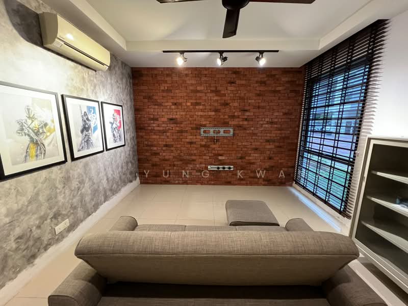 Rumah Teres 3-Tingkat untuk Disewa di Cyberjaya (Selangor) - Han Yung Kwang - Living Room - PropertyGuru.com.my