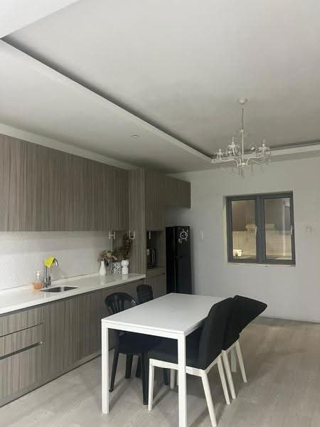 Condominium for Rent at Lakefront Residence - Hui Qi - Kitchen - PropertyGuru.com.my