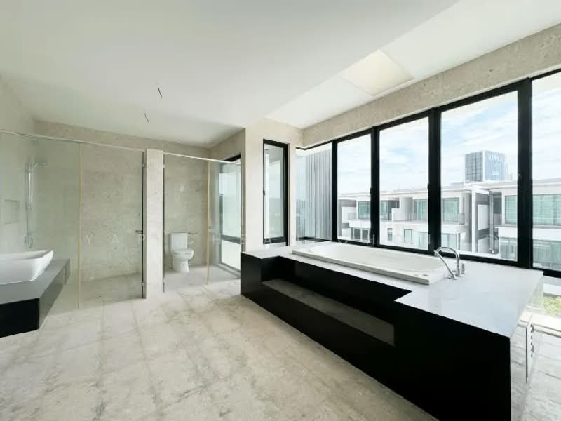 3.5-storey Terraced House for Sale in Duta Villa (Setia Alam) - Yap Chean Chong - Bathroom - PropertyGuru.com.my