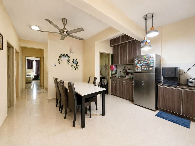 Condominium for Sale at Renjana Ampang - Izzat Zamros - Dining Room - PropertyGuru.com.my