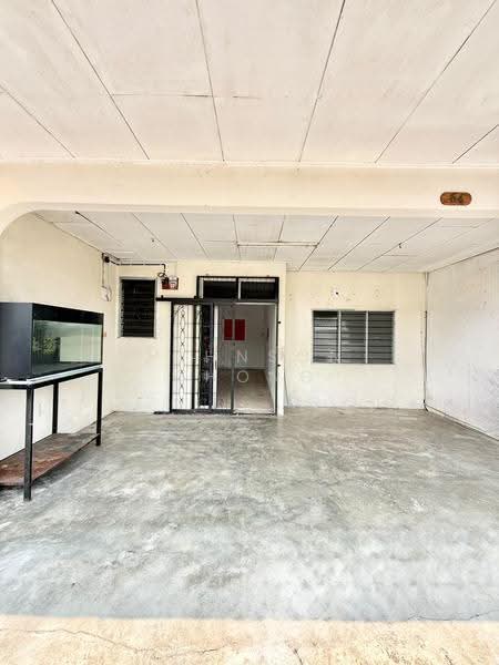 Rumah Teres 1-Tingkat untuk Dijual di Bandar Baru Permas Jaya (Permas Jaya) - Johnson Chong - Exterior - PropertyGuru.com.my