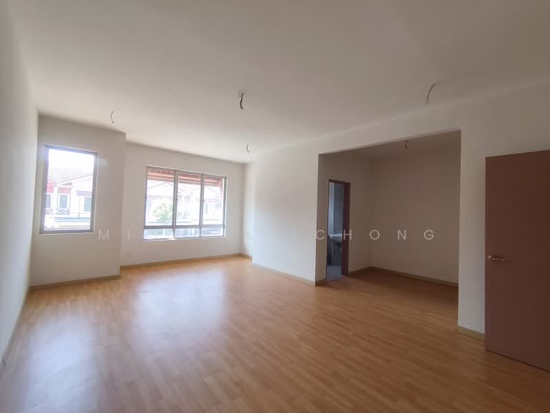 Rumah Teres 2-Tingkat untuk Dijual di Denai Alam (Shah Alam) - Michelle Chong - Living Room - PropertyGuru.com.my