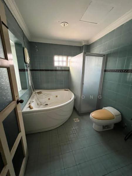 2-storey Terraced House for Sale in Taman Wangsa Permai (Kepong) - Coyee Wong - Bathroom - PropertyGuru.com.my