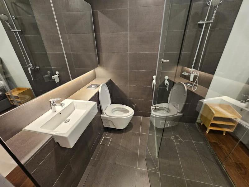 Kondominium untuk Disewa di Shorefront Residences - Anthony Loh - PropertyGuru.com.my