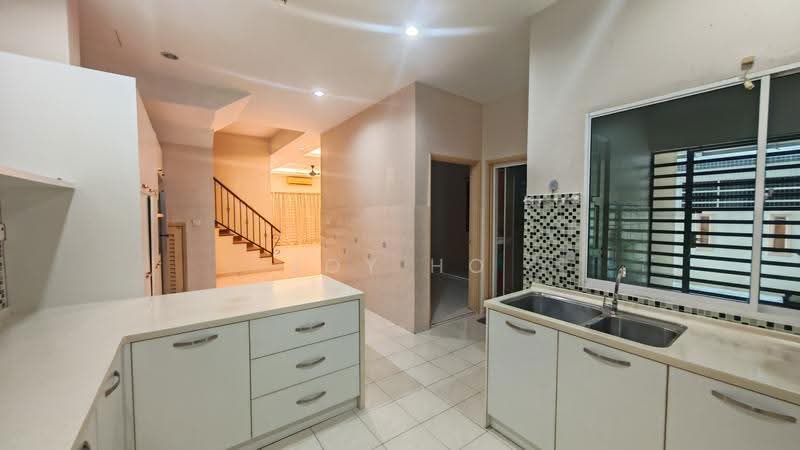Rumah Berkembar untuk Disewa di Sunway City Ipoh (Ulu Kinta) - Joy Ho - Kitchen - PropertyGuru.com.my