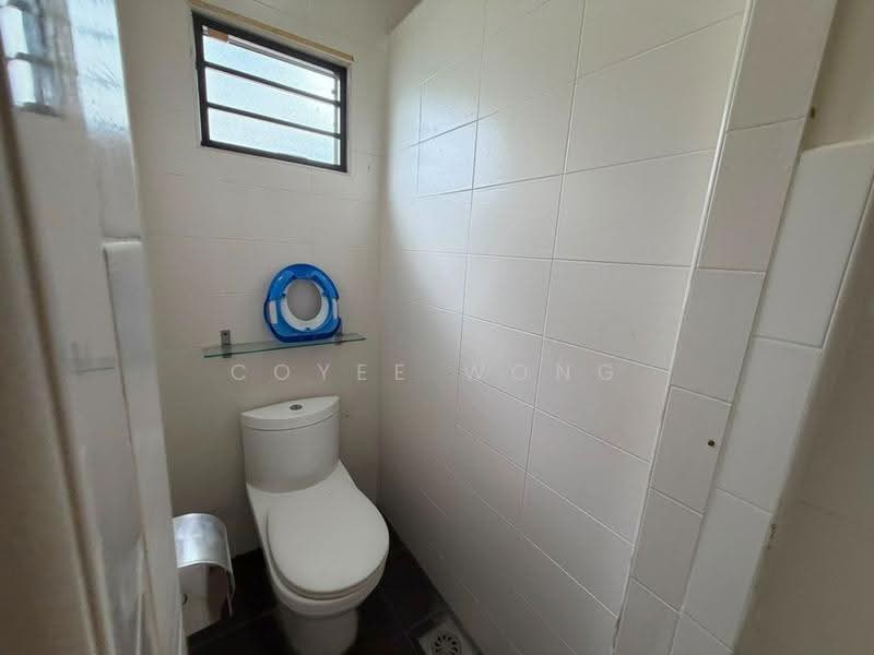 Rumah Teres 1-Tingkat untuk Dijual di Kepong Baru (Kepong) - Coyee Wong - Bathroom - PropertyGuru.com.my