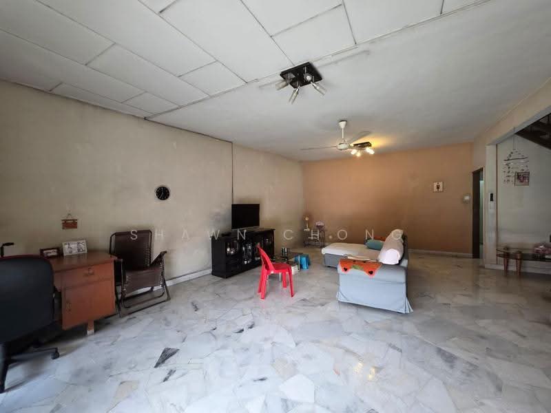 2-storey Terraced House for Sale in Taman Bukit Maluri (Kepong) - Shawn Chong - Living Room - PropertyGuru.com.my