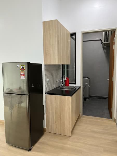 Kediaman Servis untuk Disewa di The Grand Subang Jaya SS15 - Dalynn Tan - Kitchen - PropertyGuru.com.my