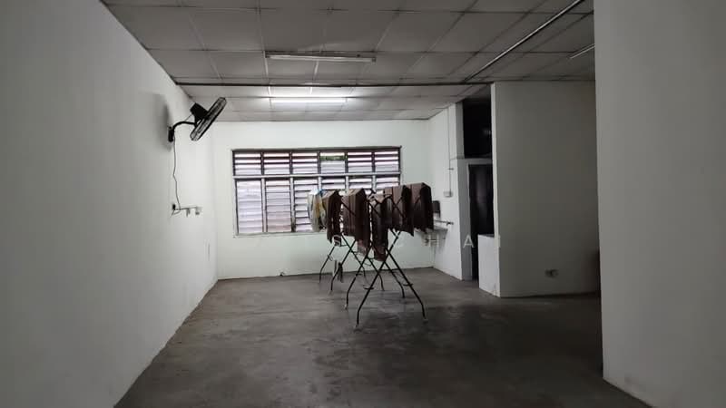 Shop / Office for Rent in Rawang (Selangor) - Louis Chai - Interior - PropertyGuru.com.my