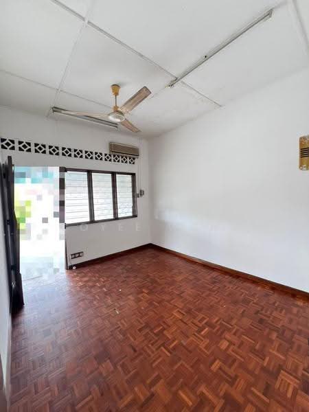 Rumah Teres 2-Tingkat untuk Dijual di Taman Petaling (Kepong) - Coyee Wong - Living Room - PropertyGuru.com.my