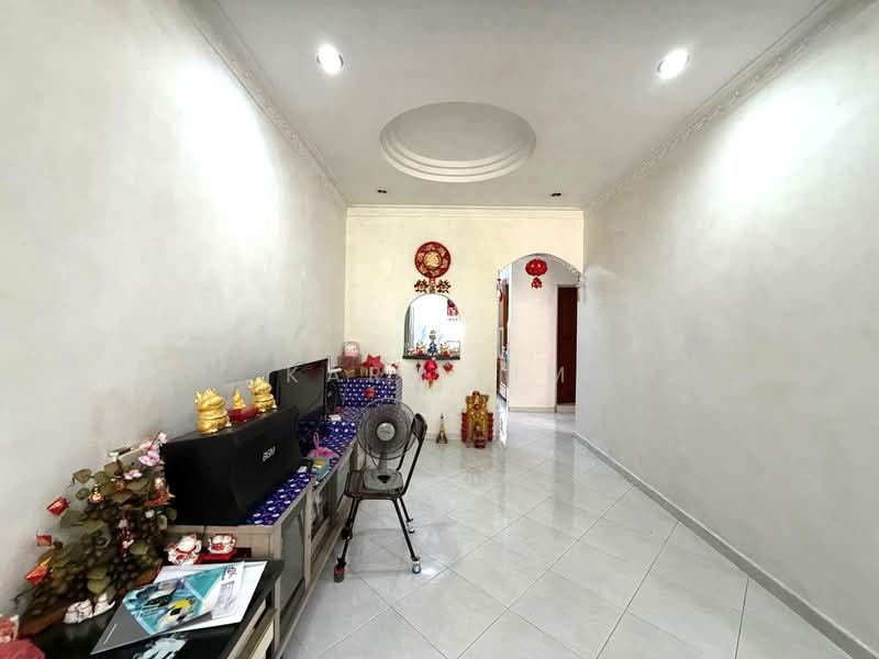 1-storey Terraced House for Sale in Bukit Indah (Iskandar Puteri (Nusajaya)) - Karl Lim - Living Room - PropertyGuru.com.my