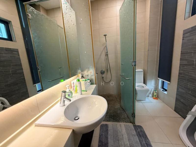 Bungalow House untuk Dijual di Hartamas Heights (Batu) - Sam Hoo - Bathroom - PropertyGuru.com.my