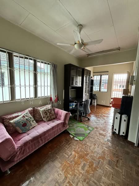 2-storey Terraced House for Sale in Taman Bukit Maluri (Kepong) - Shawn Chong - Living Room - PropertyGuru.com.my