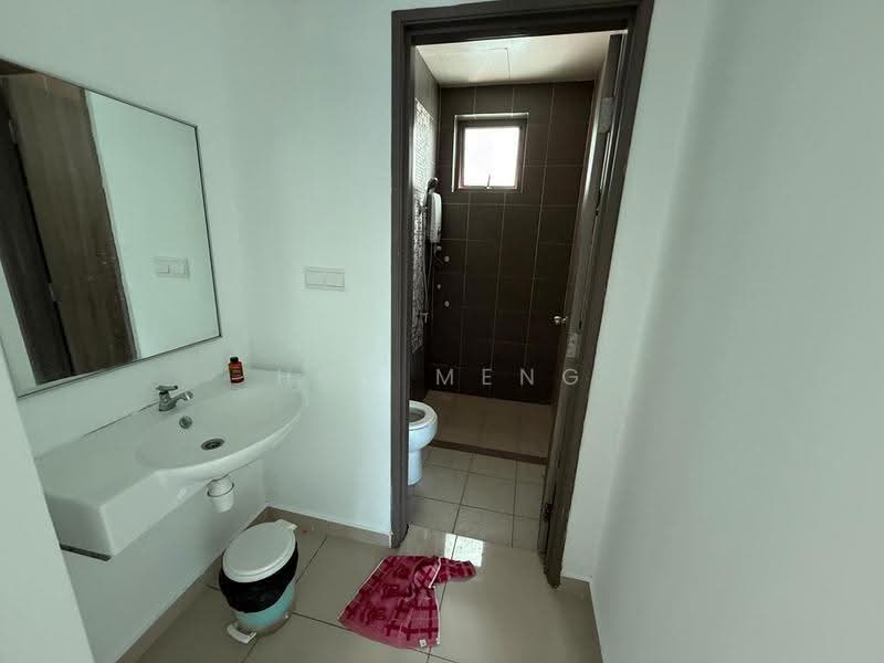 Condominium for Sale at Tree Sparina - Hoy Meng - Bathroom - PropertyGuru.com.my
