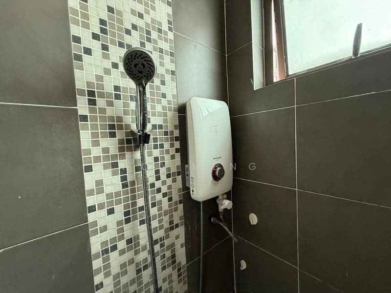 Condominium for Sale at Tree Sparina - Hoy Meng - Bathroom - PropertyGuru.com.my