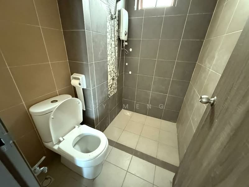 Condominium for Sale at Tree Sparina - Hoy Meng - Bathroom - PropertyGuru.com.my