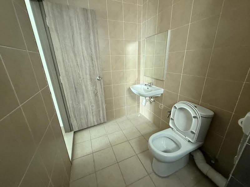 Condominium for Sale at Tree Sparina - Hoy Meng - Bathroom - PropertyGuru.com.my
