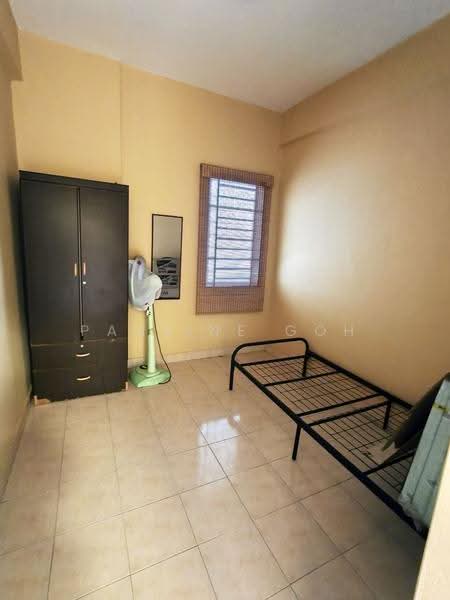 Apartment for Sale at Bayu Puteri 3 - Pauline Goh - Bedroom - PropertyGuru.com.my