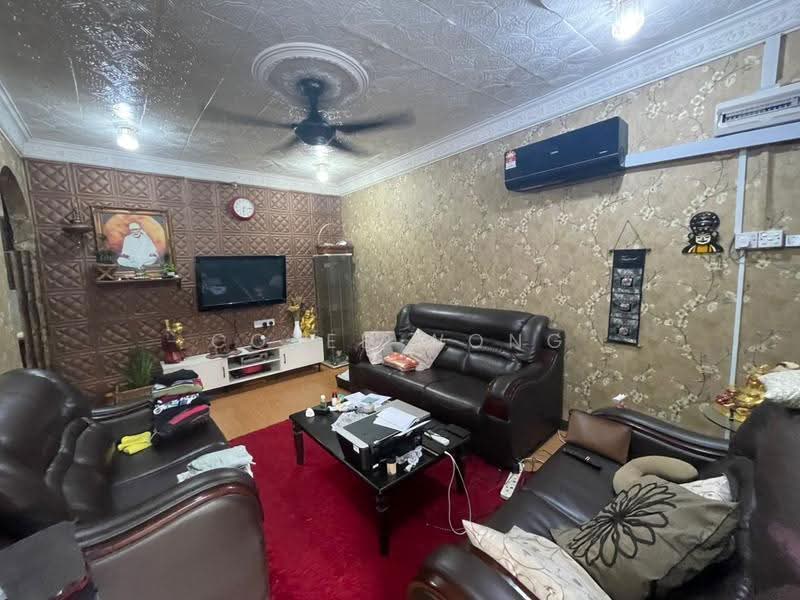 Rumah Teres 1-Tingkat untuk Dijual di Desa Jaya Kepong (Kepong) - Coyee Wong - Living Room - PropertyGuru.com.my