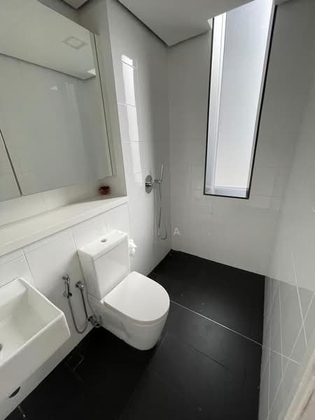 Pejabat untuk Disewa di Mont Kiara (Kuala Lumpur) - Sonia . - Bathroom - PropertyGuru.com.my