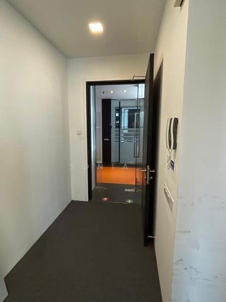 Pejabat untuk Disewa di Mont Kiara (Kuala Lumpur) - Sonia . - Corridor - PropertyGuru.com.my