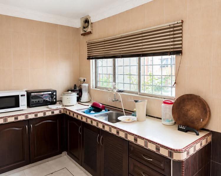 Rumah Teres 2-Tingkat untuk Dijual di Subang Jaya (Selangor) - Mizan Ramlan - Kitchen - PropertyGuru.com.my