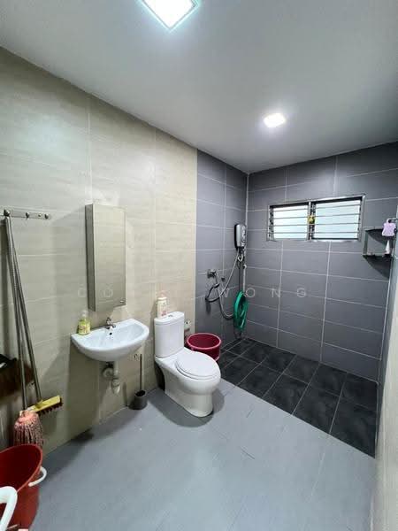 2-storey Terraced House for Sale in Taman Bukit Maluri (Kepong) - Coyee Wong - Bathroom - PropertyGuru.com.my