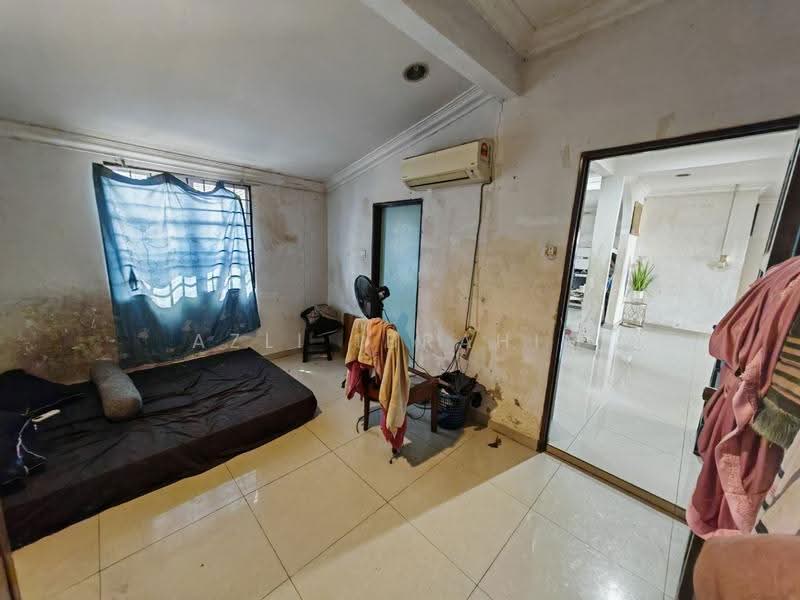 Rumah Teres 1-Tingkat untuk Dijual di Taman Paling Jaya (Semenyih) - Azli Ibrahim - Bedroom - PropertyGuru.com.my
