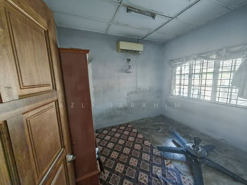 Rumah Teres 1-Tingkat untuk Dijual di Taman Paling Jaya (Semenyih) - Azli Ibrahim - Interior - PropertyGuru.com.my