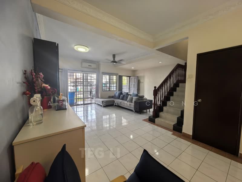 Rumah Teres untuk Disewa di Kota Kemuning (Shah Alam) - Yap Chean Chong - Living Room - PropertyGuru.com.my
