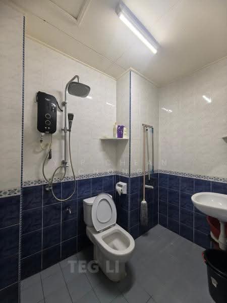 Rumah Teres untuk Disewa di Kota Kemuning (Shah Alam) - Yap Chean Chong - Bathroom - PropertyGuru.com.my