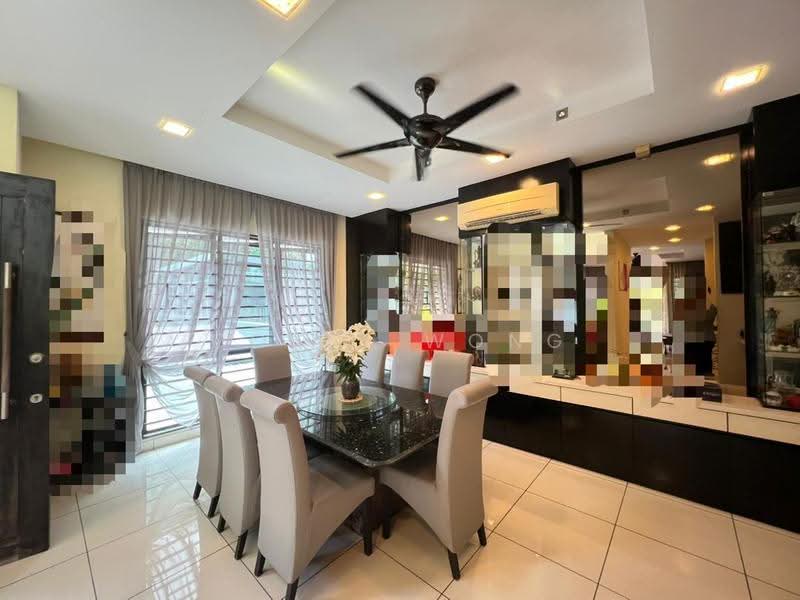 Rumah Berkembar untuk Dijual di Bayu Sri Bintang (Batu) - Coyee Wong - Dining Room - PropertyGuru.com.my