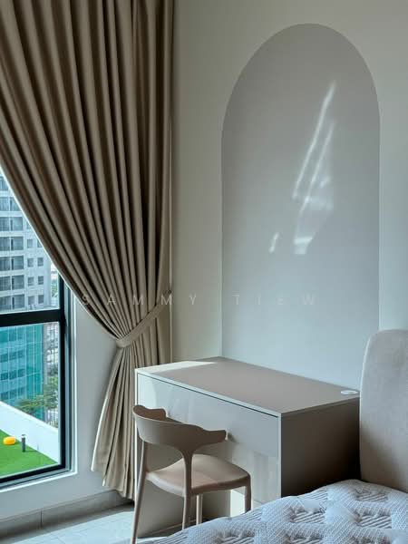 Kediaman Servis untuk Dijual di Savana @ Utropolis - Sammy Tiew - Bedroom - PropertyGuru.com.my