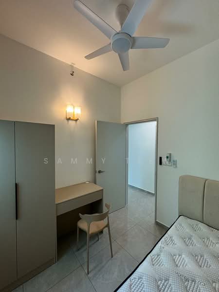 Kediaman Servis untuk Dijual di Savana @ Utropolis - Sammy Tiew - Bedroom - PropertyGuru.com.my