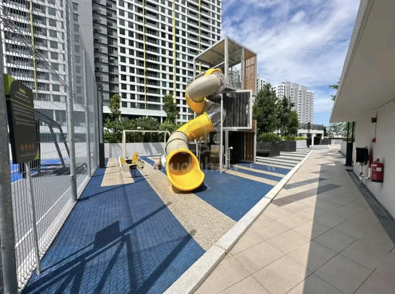 Kediaman Servis untuk Dijual di Savana @ Utropolis - Sammy Tiew - Exterior - PropertyGuru.com.my