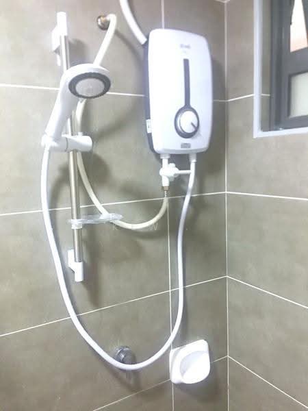 Service Residence for Rent at Liberty @ Arc - Kew . - Bathroom - PropertyGuru.com.my