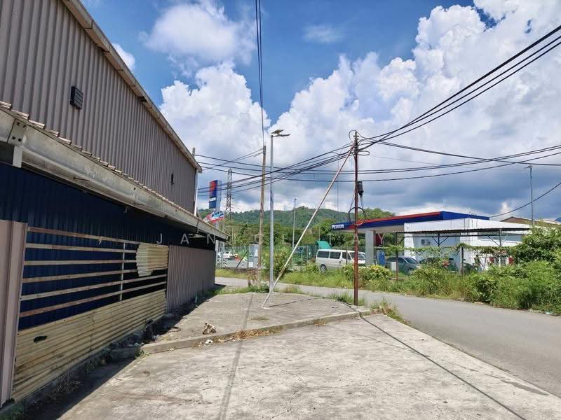 Warehouse for Rent in Kota Kinabalu (Sabah) - Janice Tay - Exterior - PropertyGuru.com.my