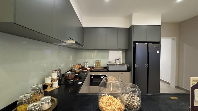 Kediaman Servis untuk Dijual di The Queenwoodz @ Bukit Jalil - Berry Choong - Kitchen - PropertyGuru.com.my