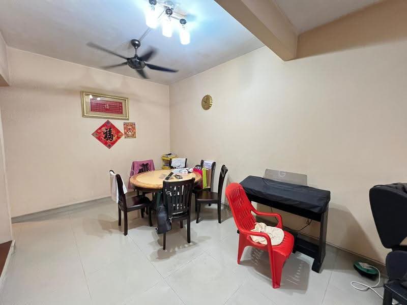 Rumah Teres 3-Tingkat untuk Dijual di Taman Sri Bintang (Kepong) - Coyee Wong - Dining Room - PropertyGuru.com.my