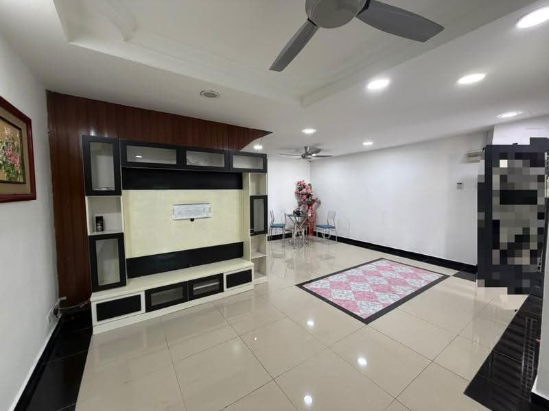 Rumah Teres 2-Tingkat untuk Dijual di Taman Daya (Kepong) - Coyee Wong - Living Room - PropertyGuru.com.my