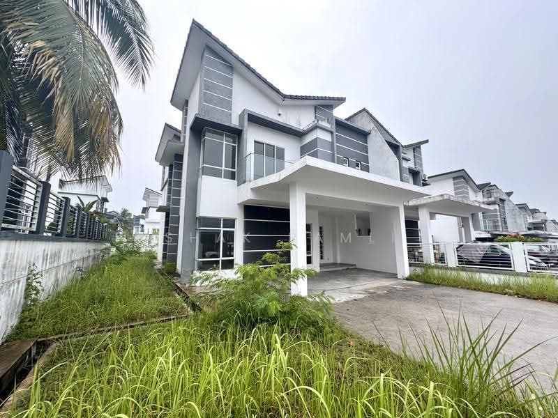 Semi-Detached House for Sale in Seksyen U10 (Shah Alam) - Ishak Ramli - Exterior - PropertyGuru.com.my