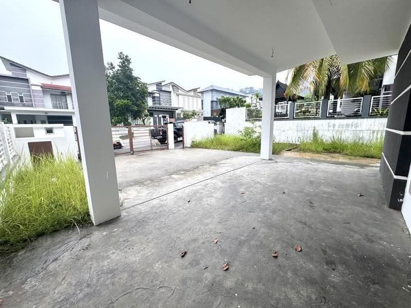 Semi-Detached House for Sale in Seksyen U10 (Shah Alam) - Ishak Ramli - Exterior - PropertyGuru.com.my