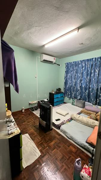 Flat for Sale at Happy Garden Flat - Alan Lee - Bedroom - PropertyGuru.com.my
