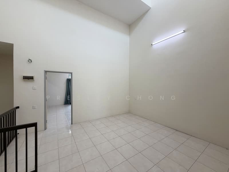 2-storey Terraced House for Sale in Langkap (Perak) - Presley Chong - Upstair Family Area - PropertyGuru.com.my