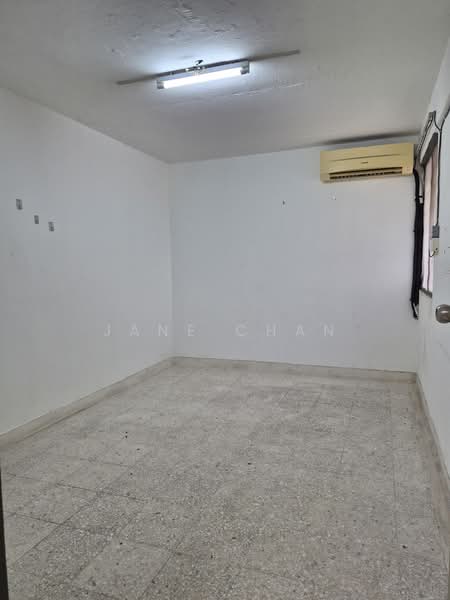 Rumah Flat untuk Disewa di Desa Petaling Flat - Jane Chan - Interior - PropertyGuru.com.my