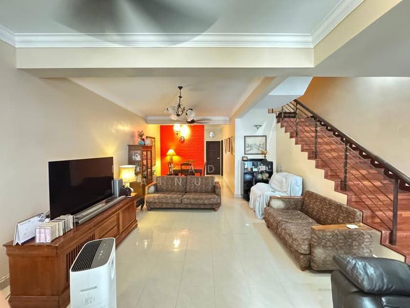 3-storey Terraced House for Sale in Ampang Jaya (Ampang) - NORFADILAH ZAINUDDIN - Living Room - PropertyGuru.com.my