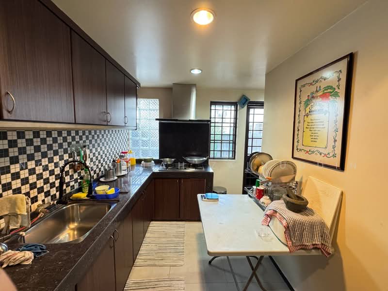3-storey Terraced House for Sale in Ampang Jaya (Ampang) - NORFADILAH ZAINUDDIN - Kitchen - PropertyGuru.com.my