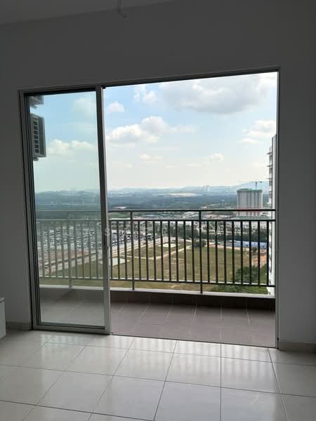Kediaman Servis untuk Disewa di RESIDENSI SELANGORKU OLEANDER - Jasper Tan - Balcony - PropertyGuru.com.my