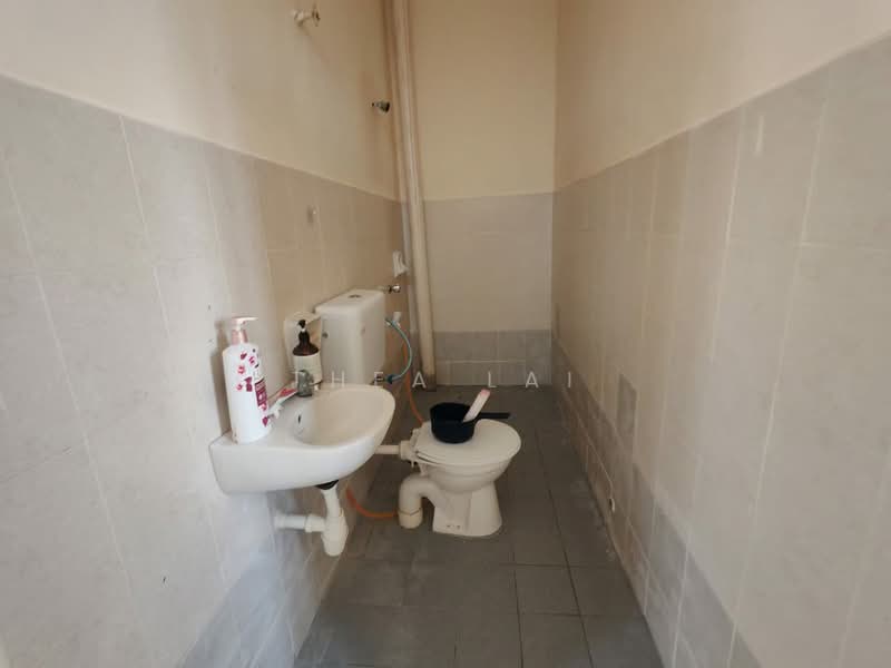 2-storey Terraced House for Rent in Bandar Putra Kulai (Kulai) - Thea Lai - PropertyGuru.com.my